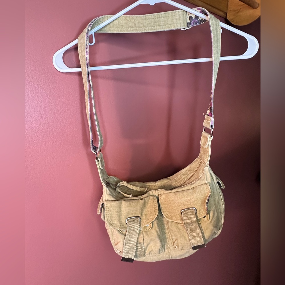 Vintage/Y2k cargo bag